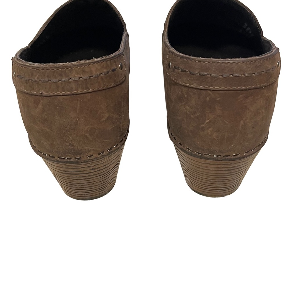 Dansko Mavis Brown Suede Studded Clogs Sz 40 (US 9-9.5) Slip On Shoe EUC - Picture 4 of 9